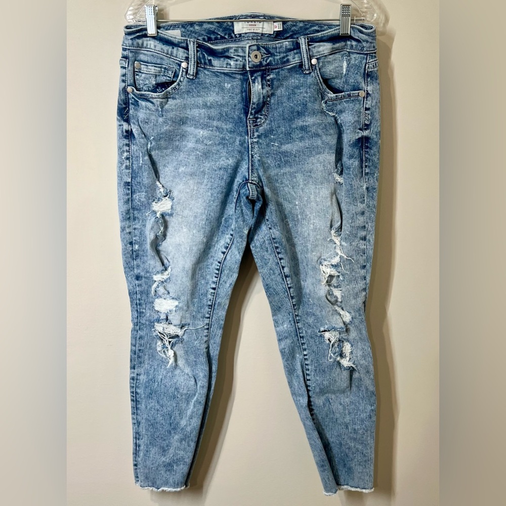 Torrid Boyfriend Distressed Jeans, 12